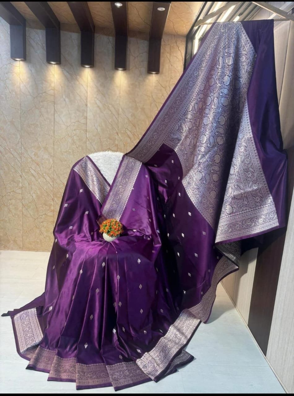 Traditional Handwoven Banarasi Saree